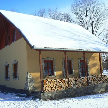 Varvolgy Szallashely Guest house Dregelypalank